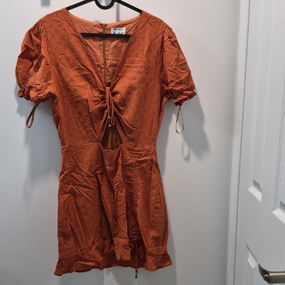Runaway Burnt Orange Tie-Front Mini Dress. Size M / USA 6